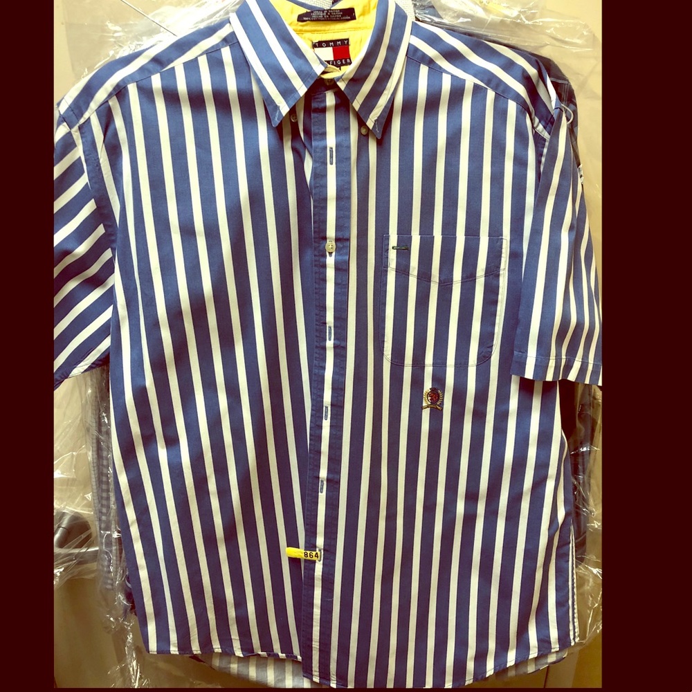 Tommy striped button up
